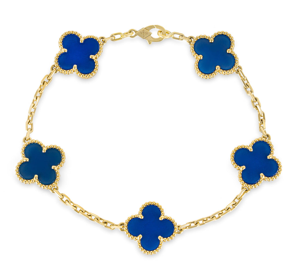 Amira's clover bracelet